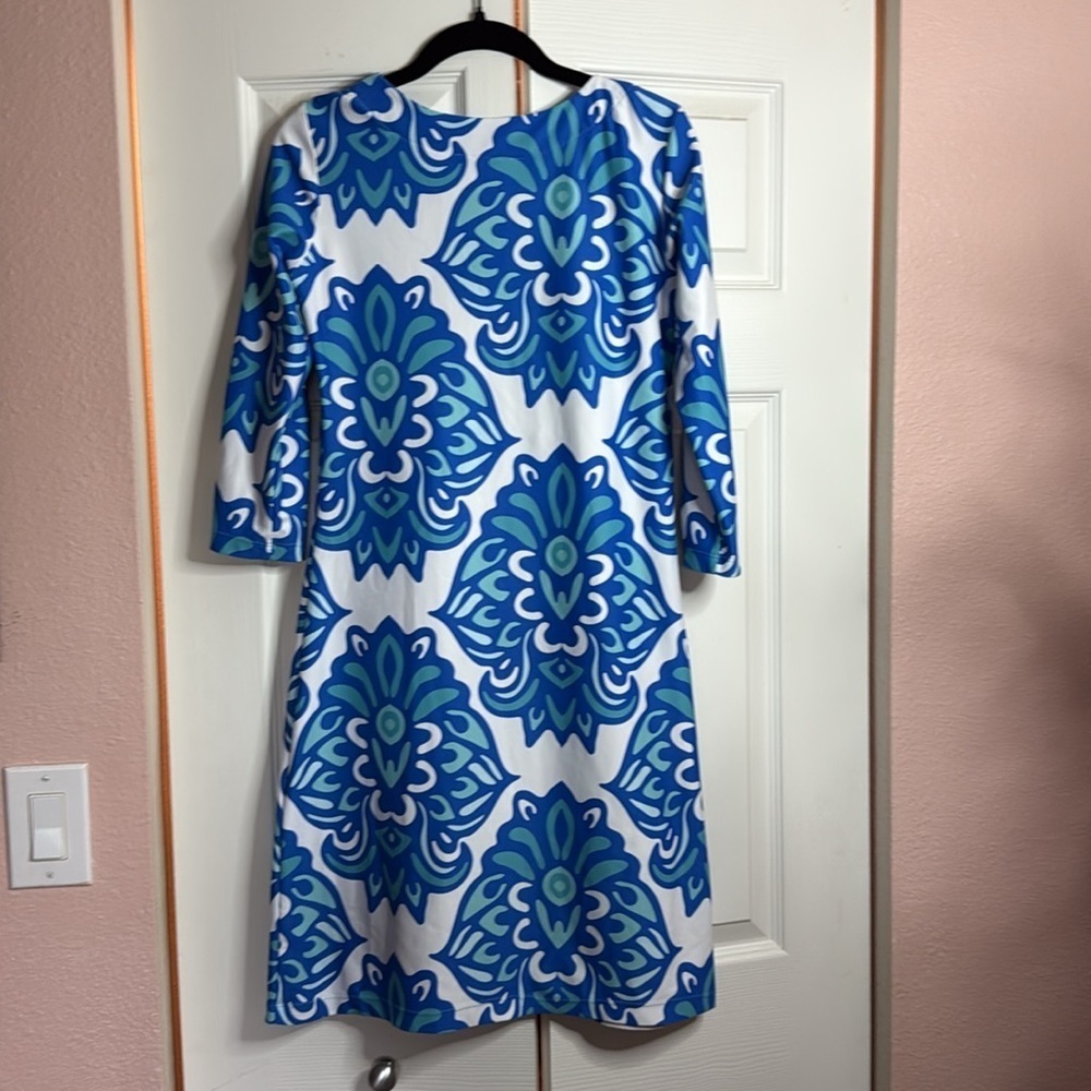 Chelsea Gunn Blue and White Patterned Dress size XS - Picture 4 of 6